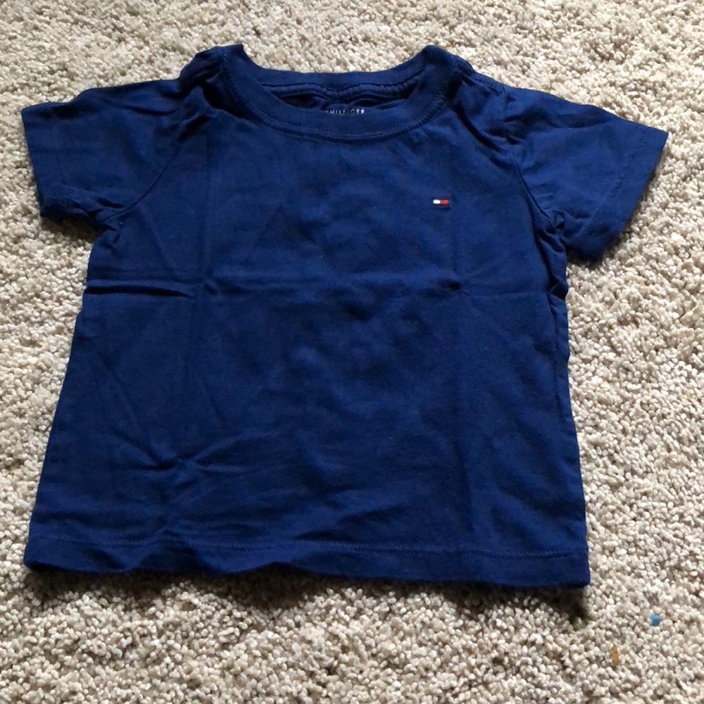 Tommy Hilfiger T shirt